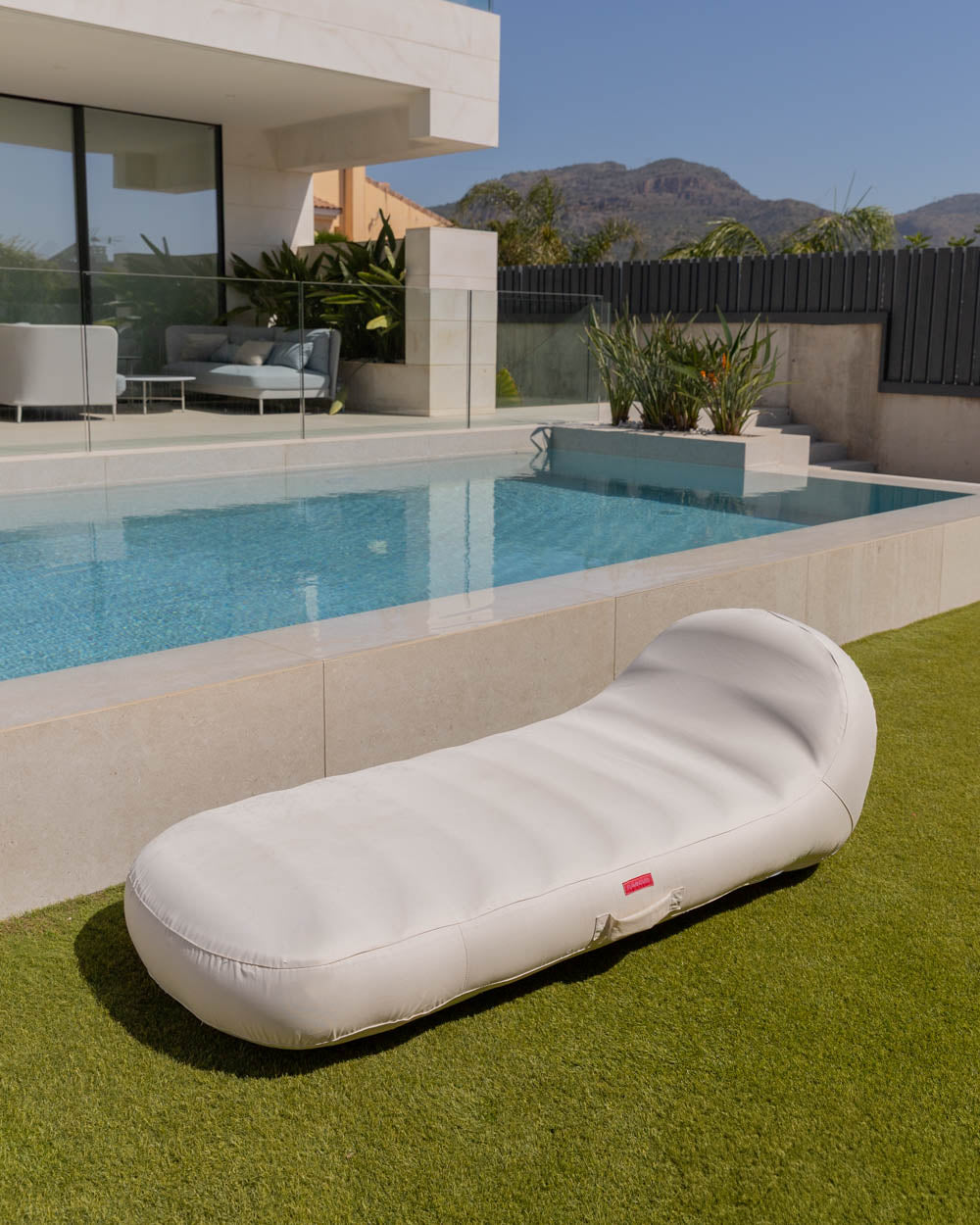 Flotador tumbona beige - OLIVE