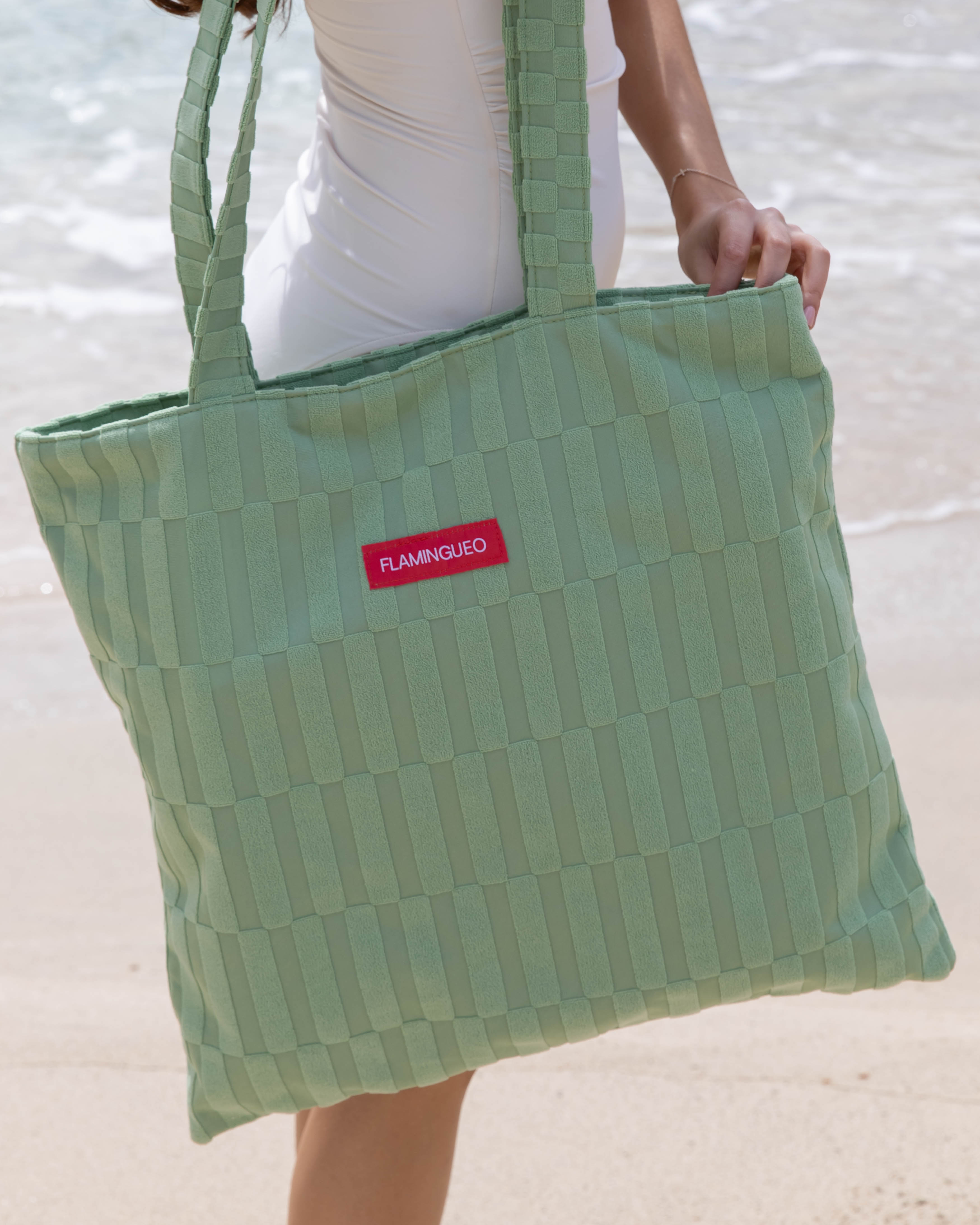 bolsa flamingueo geometrica