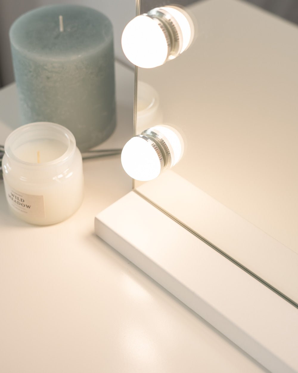 Espejo maquillaje con luz LED - KIM - Flamingueo