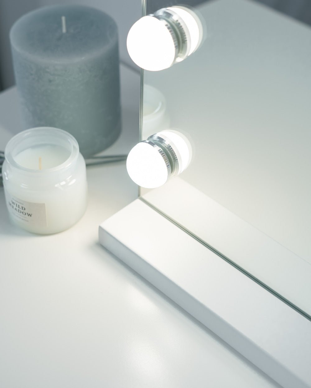 Espejo maquillaje con luz LED - KIM - Flamingueo