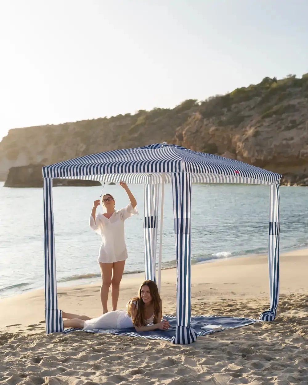 Tenda da spiaggia con tasche per la sabbia – SUNGOLD