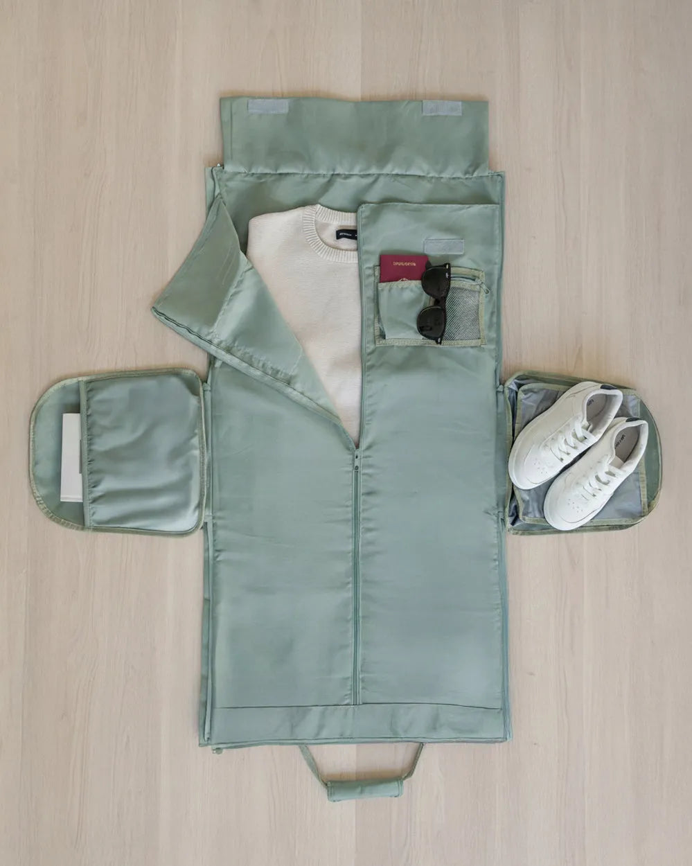 Pack bolsa de viaje + termo