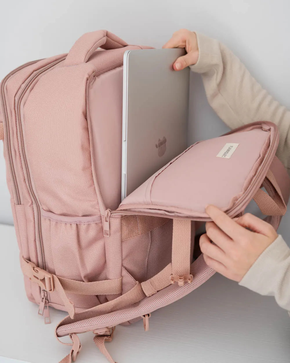 Pack mochila + neceser viaje