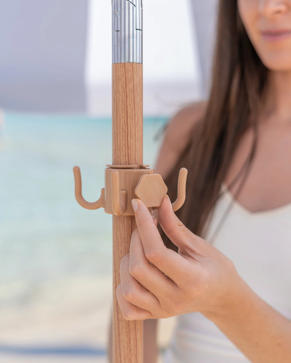 Perchero marrón ajustable para sombrilla – LOCKI