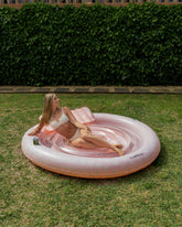 colchoneta hinchable piscina y jardin