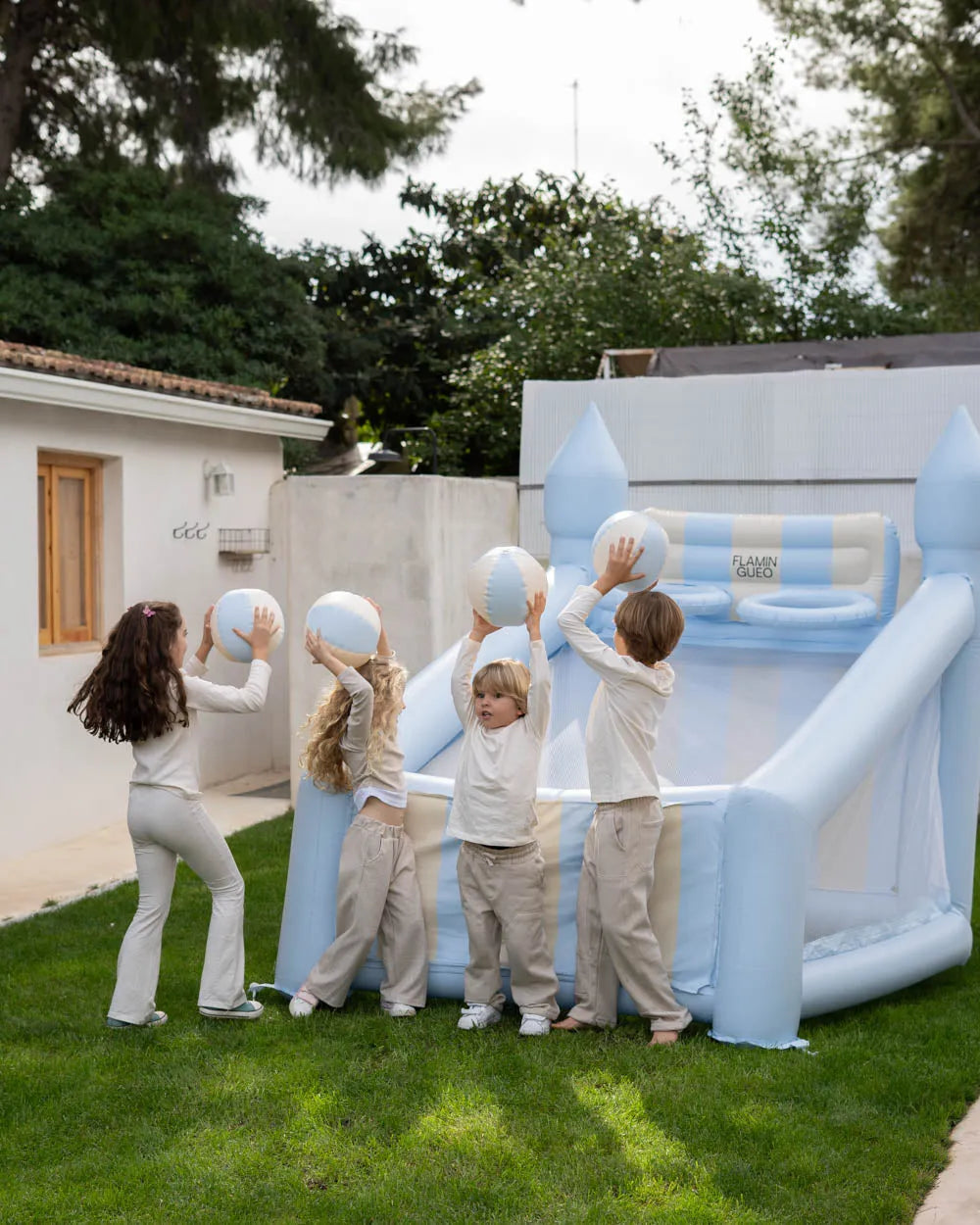 Canasta hinchable grande kids - CREAM