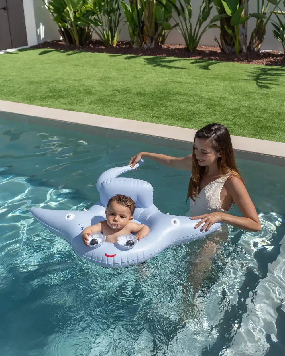 Boia de bebé com capota e design animal – RAYLEE
