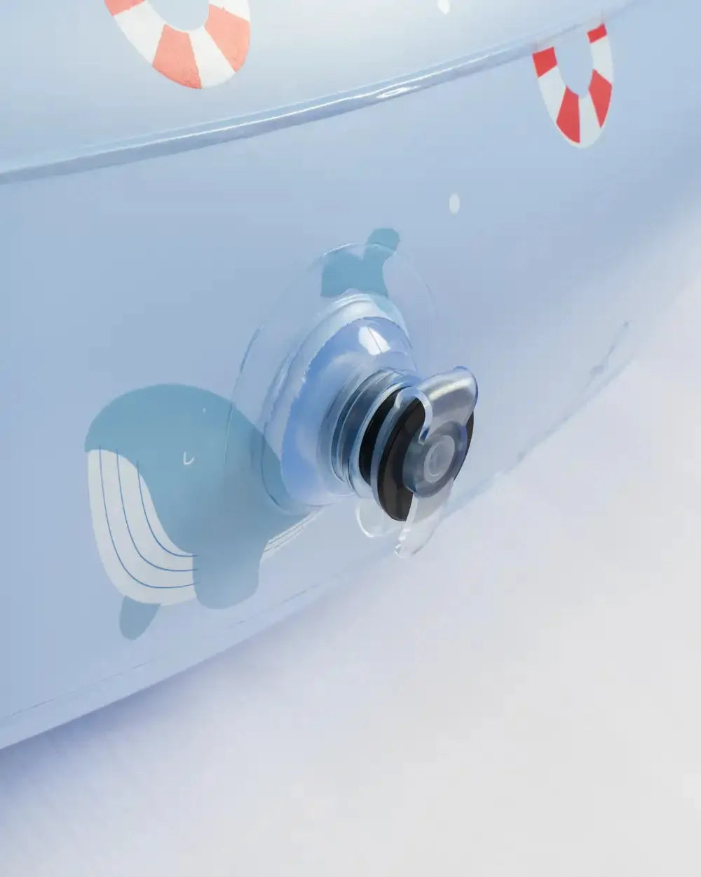 Aire de jeux aquatique pour enfants avec arroseur – NESS