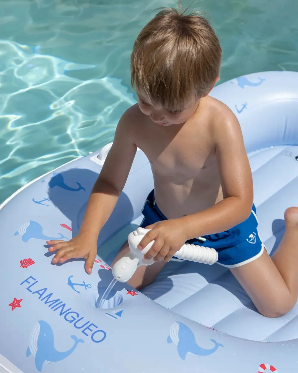 Flutuador infantil com pistola de água – SPLASH
