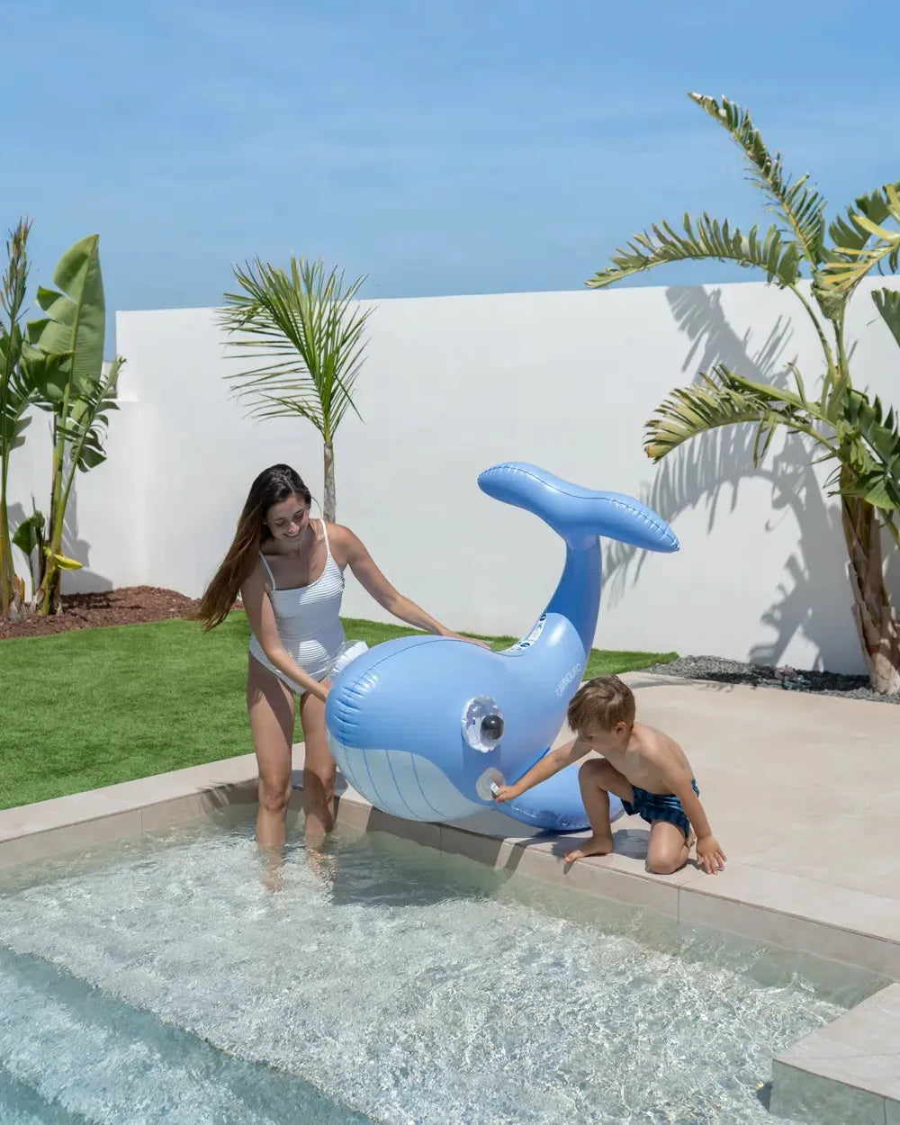Flutuador insuflável de baleia gigante para criança – BLUF