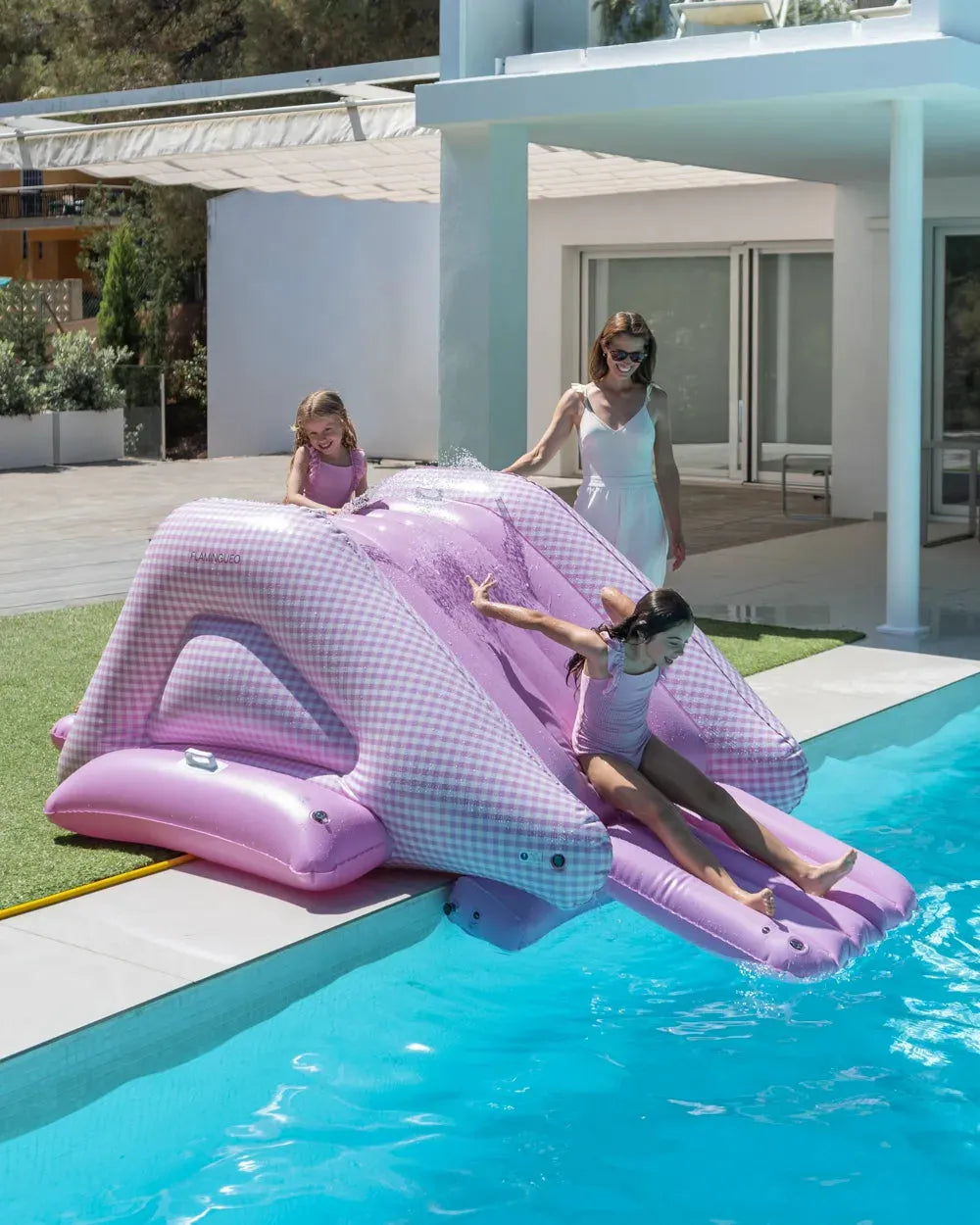 Tobogán de piscina inflable