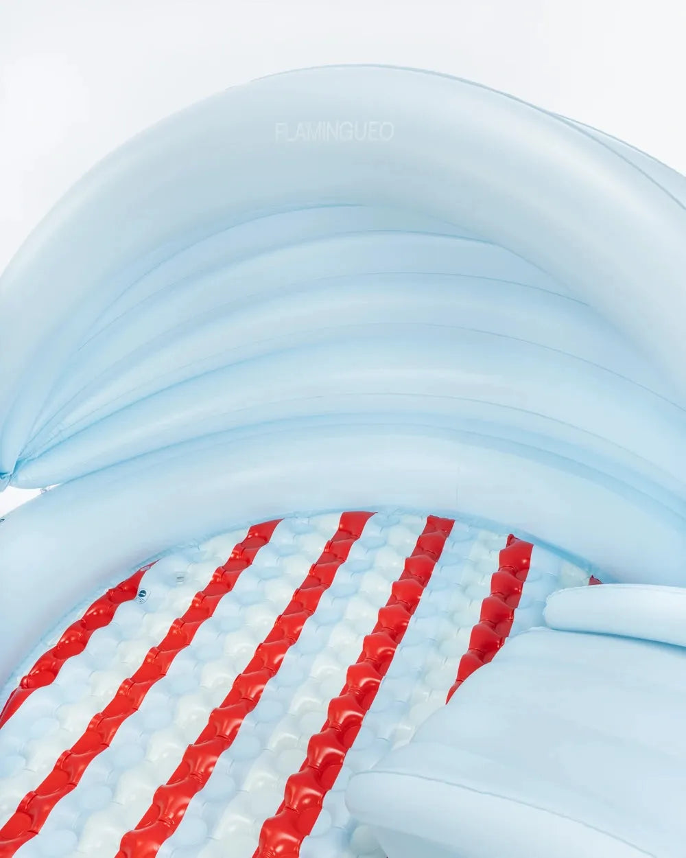 Piscina infantil com escorrega e aspersor – RINGO
