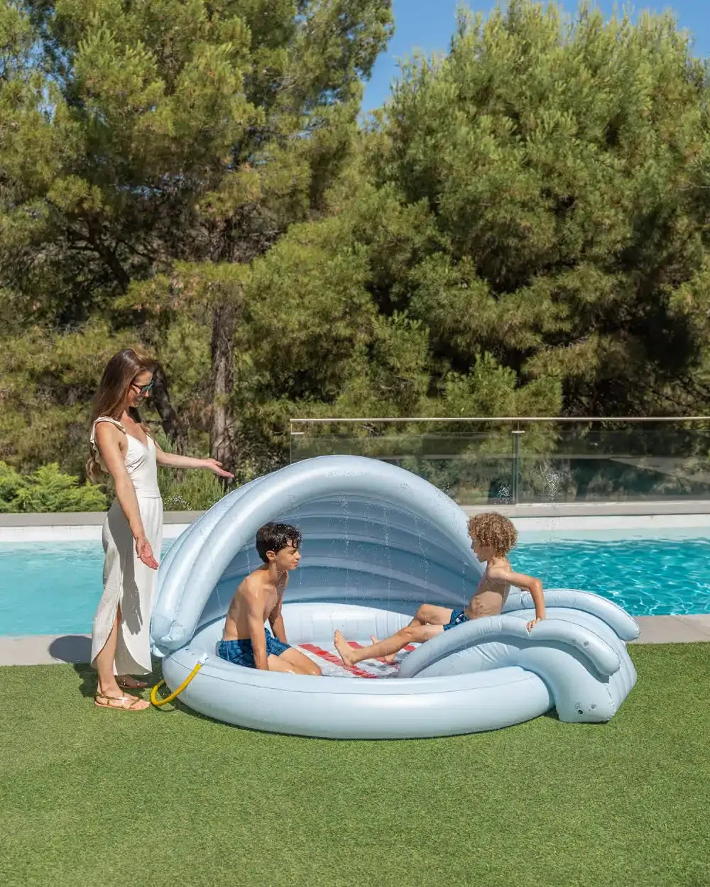Piscina infantil con tobogán y aspersor – RINGO