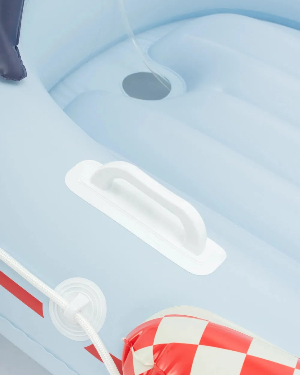 Flotador infantil con pistola de agua – TITANIS