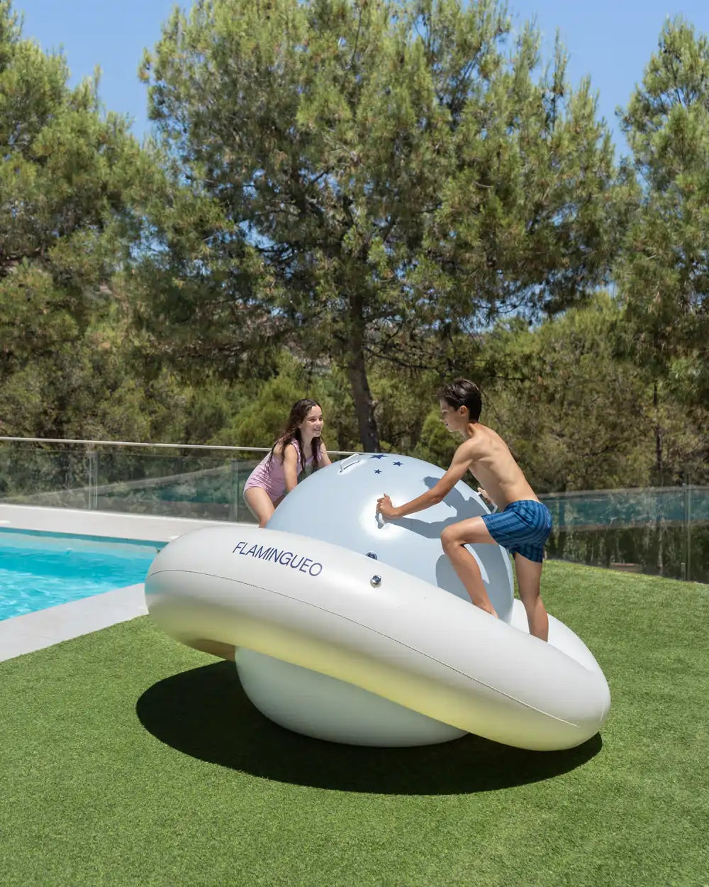 Altalena gonfiabile gigante da esterno – AURELIS