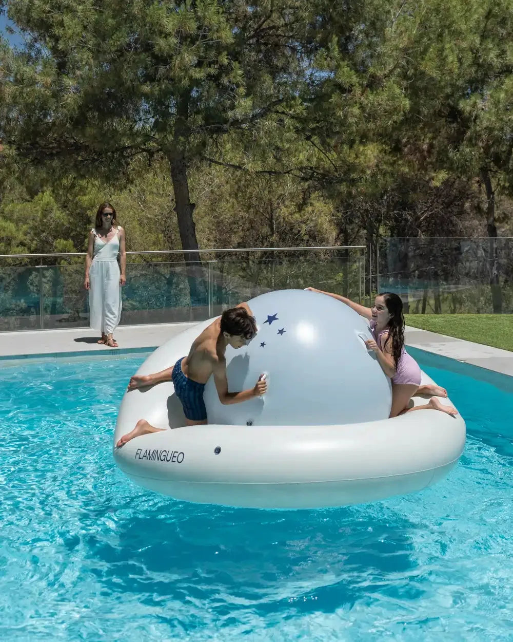 Giant Outdoor Inflatable Seesaw – AURELIS