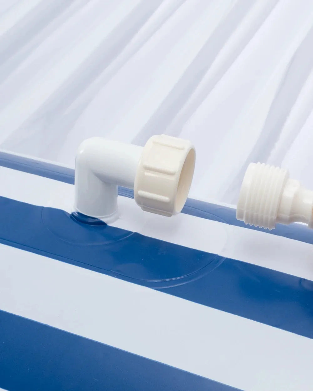 Piscina inflable con aspersor – SACHA