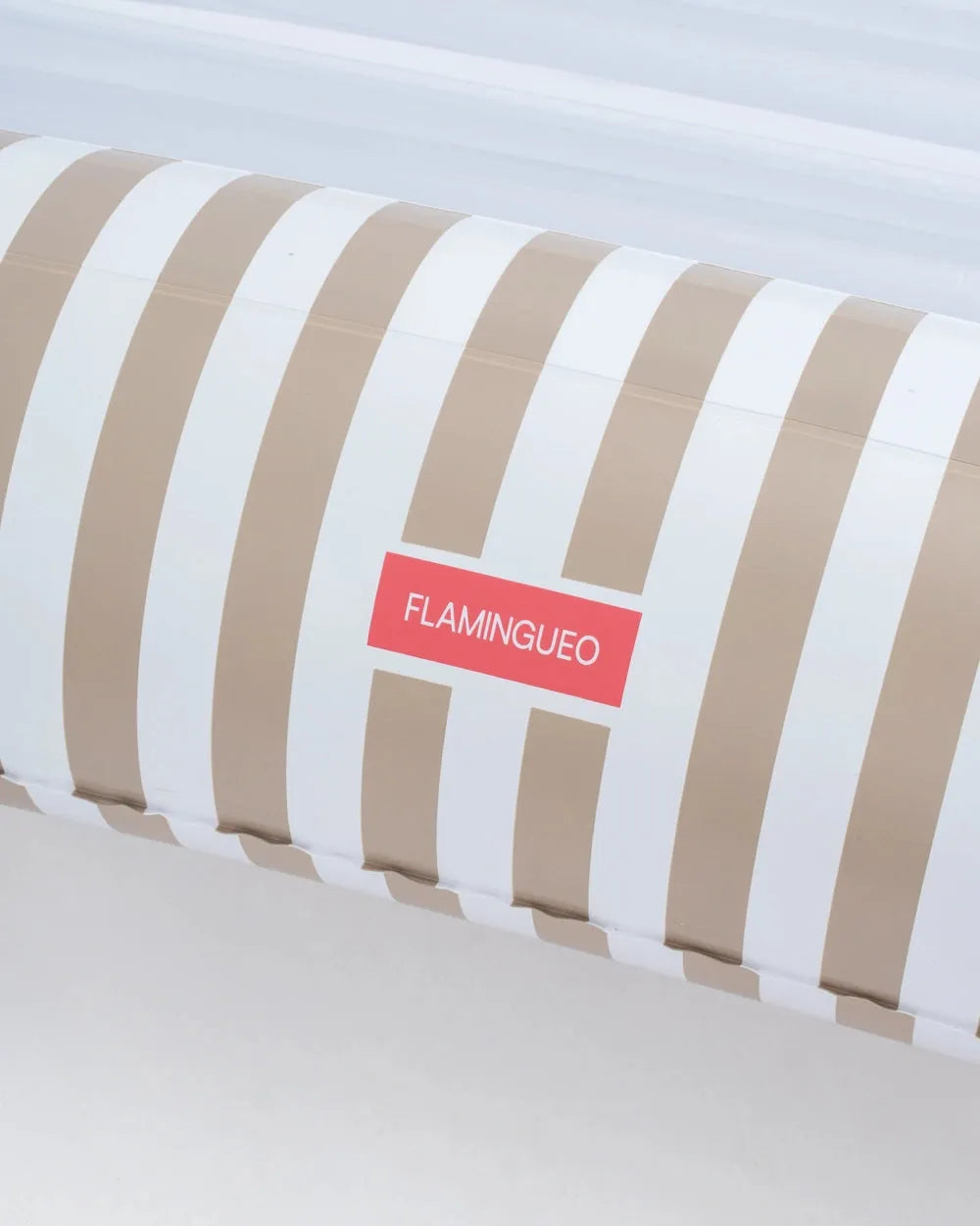 Piscina inflable con aspersor – SACHA