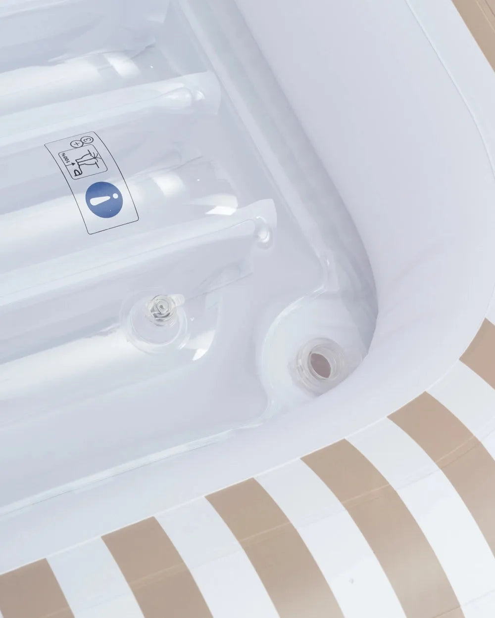 Piscina inflable con aspersor – SACHA