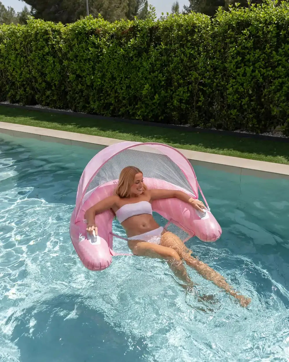Flotteur pour siège avec grille et parasol – TANGO