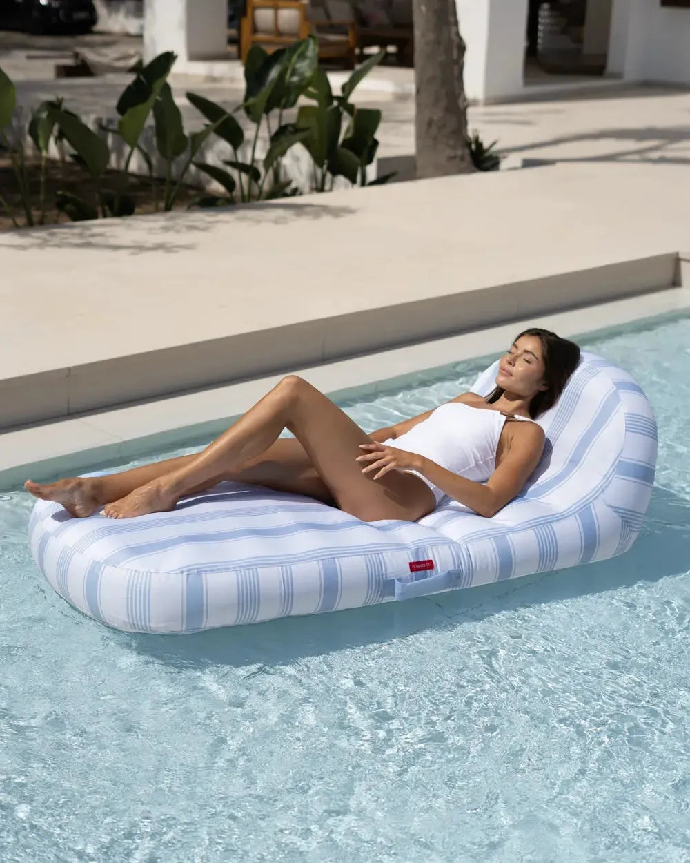 Tumbona insuflável premium para piscina e jardim – YATCH