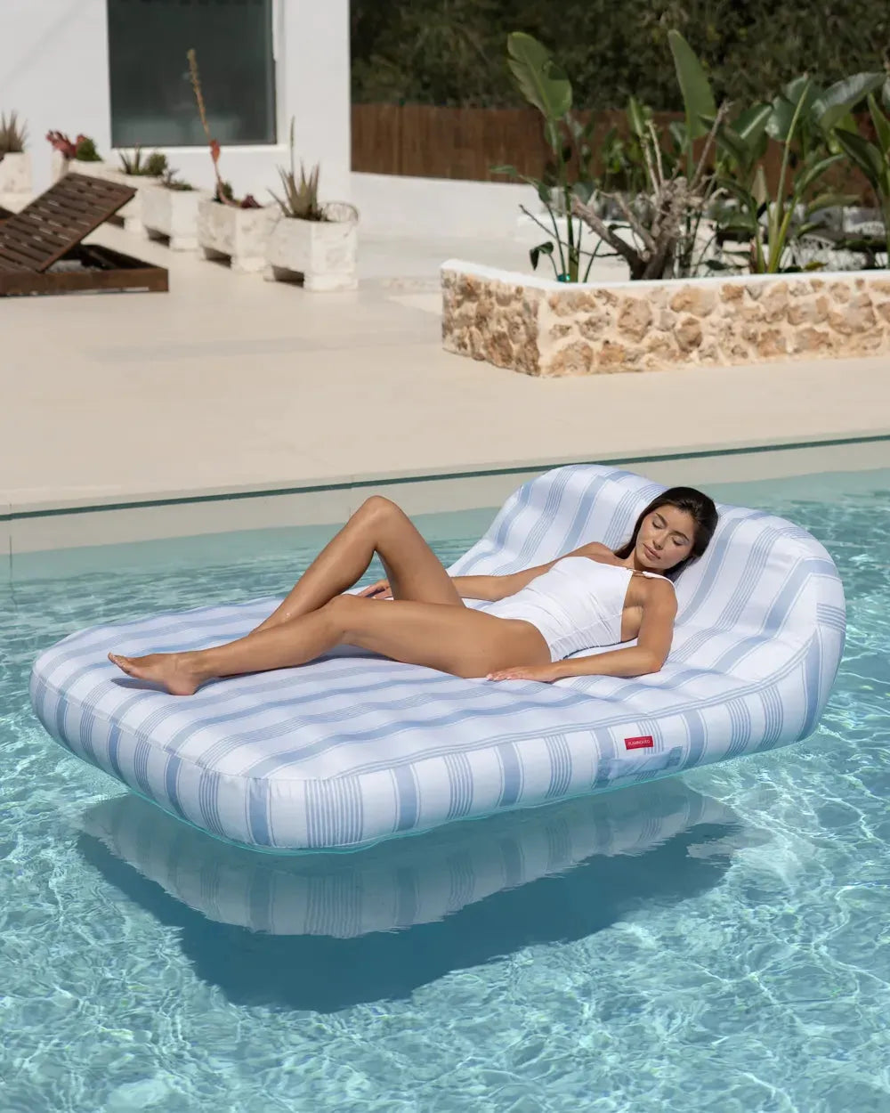 Tumbona hinchable doble premium exterior – CADAQUÉS