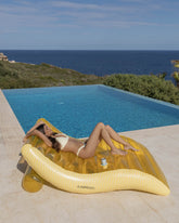 colchoneta piscina geometrica amarilla