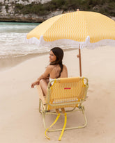 silla de playa geometrica amarilla