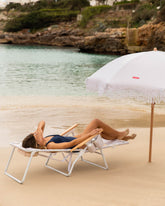tumbona playa y jardin beige