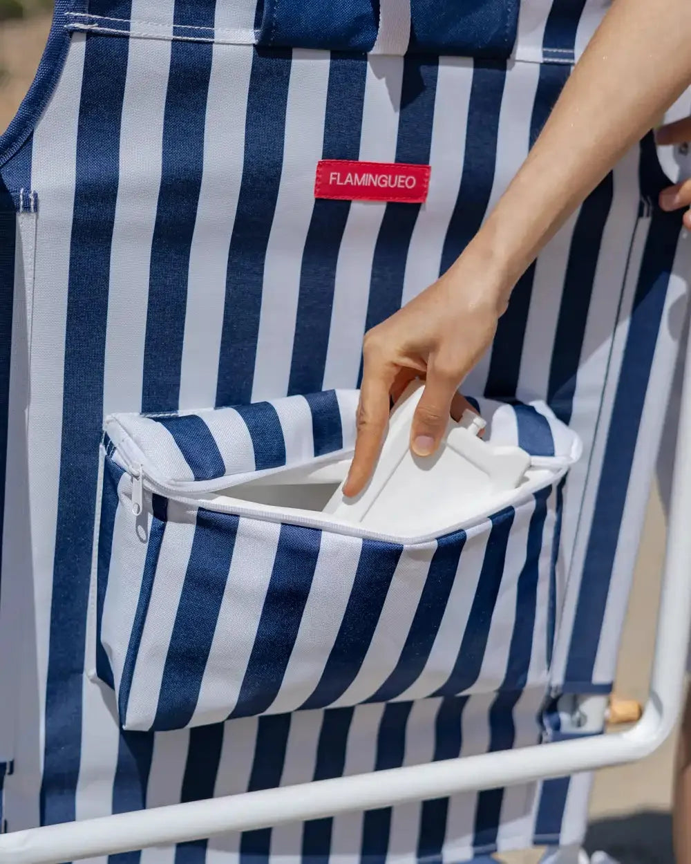 Chaise longue de plage haute avec glacière – LORELEI