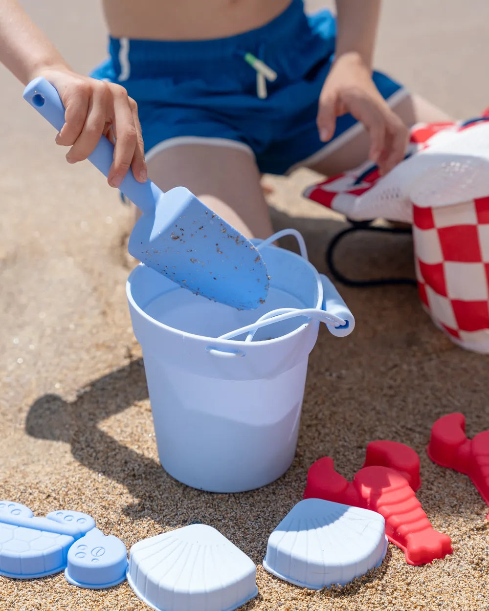 Set di giocattoli da spiaggia in silicone – CRABBY