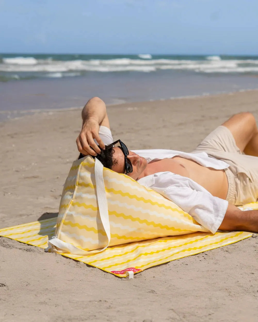 Respaldo de playa con relleno cómodo