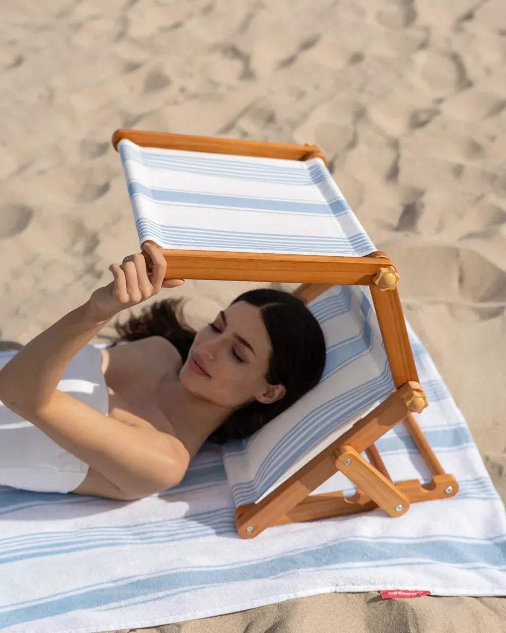 Reposacabezas plegable con parasol – MADEIRA