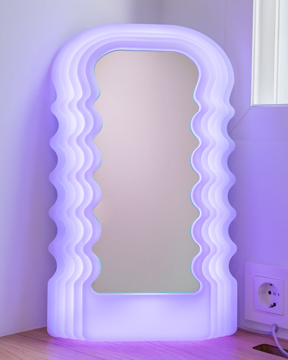 wavy mirror con luz led  