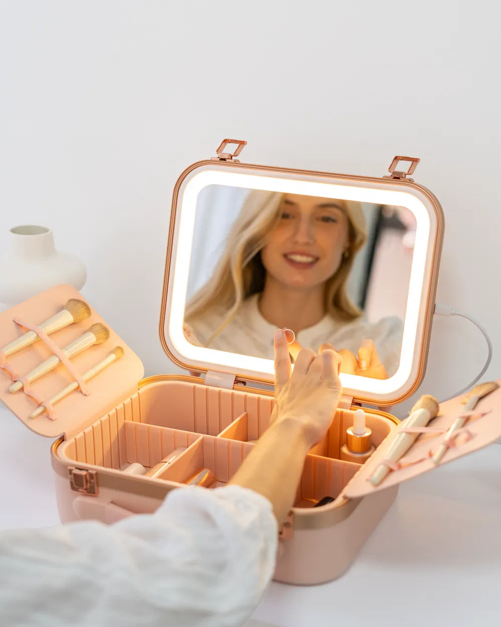Maletín de maquillaje con espejo - VENUS