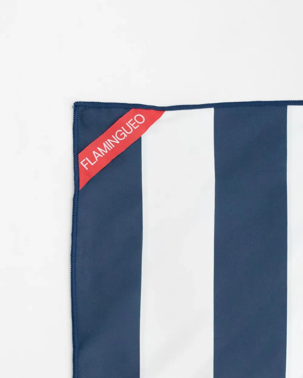 Toalla de playa de microfibra con imanes – CABO