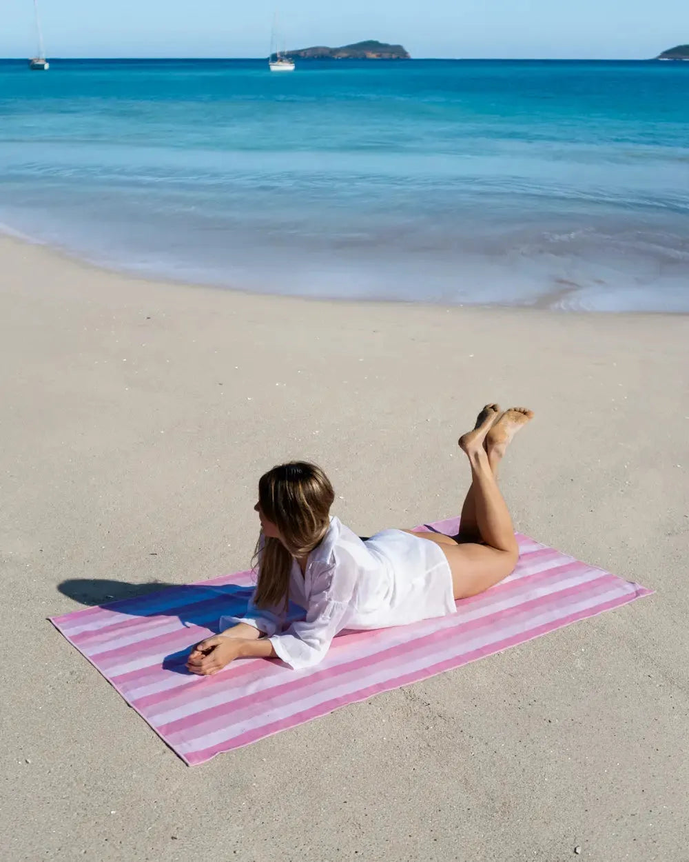 Telo mare in microfibra con magneti – AURA