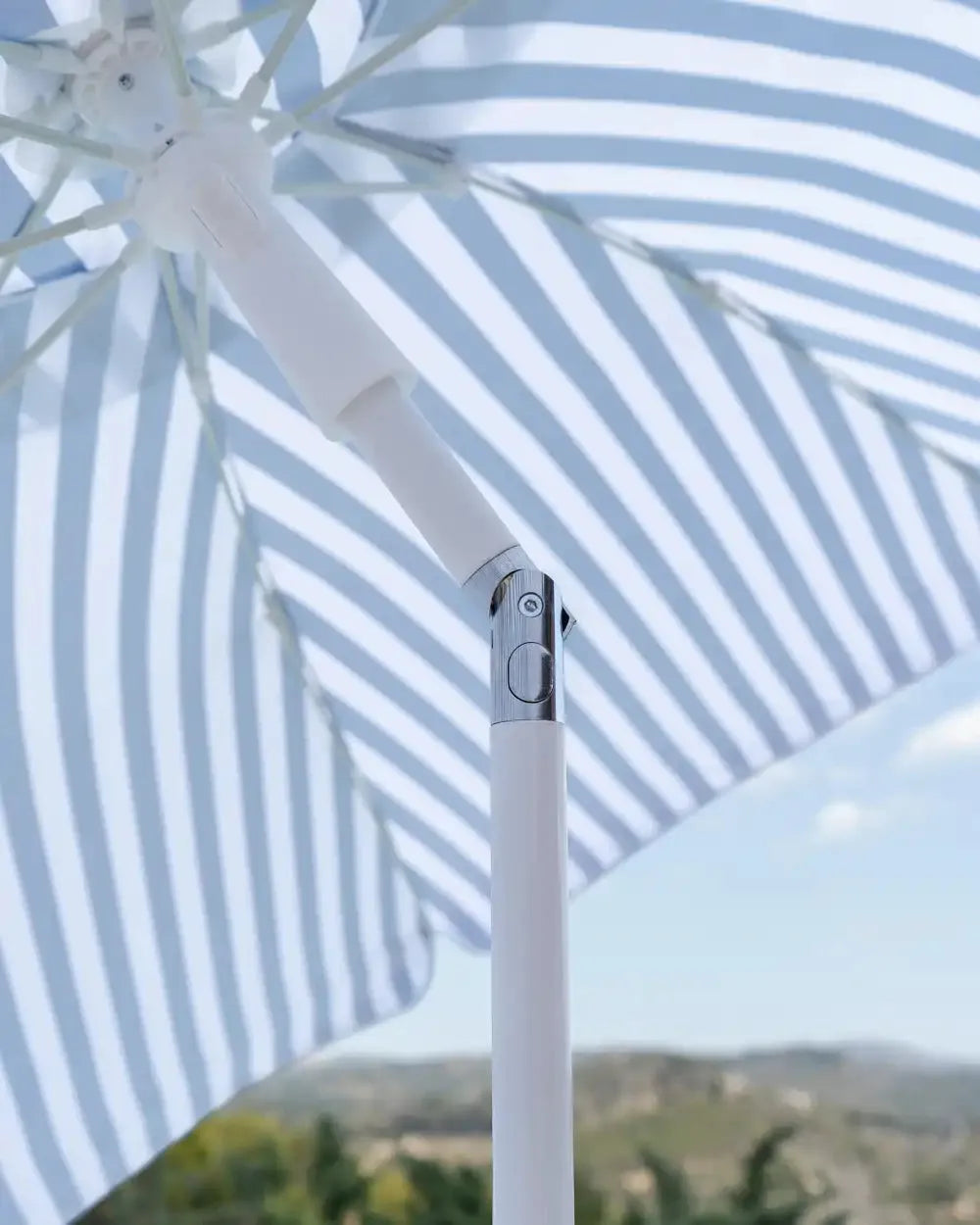 Sombrilla de playa compacta premium – SOLIS