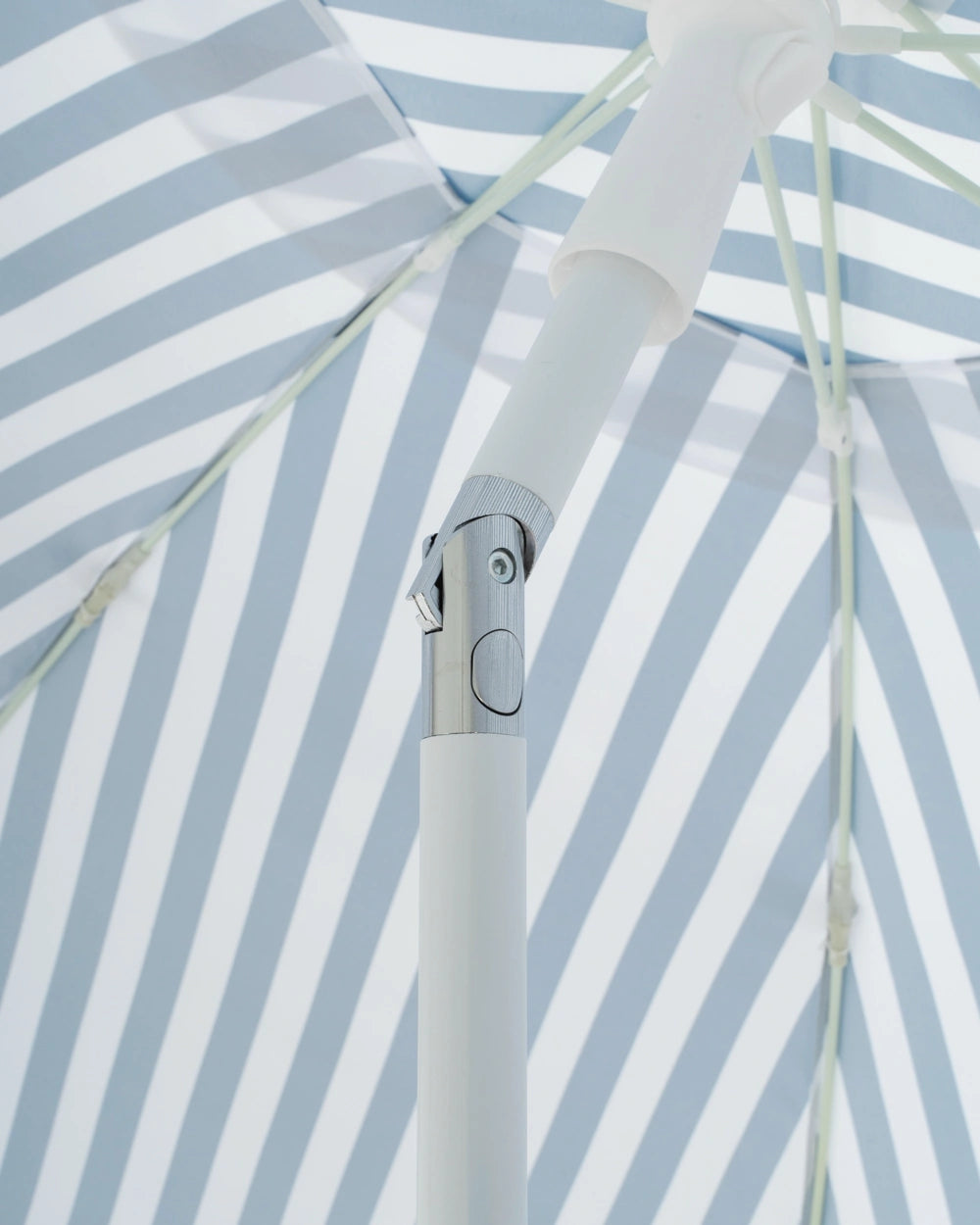 Sombrilla de playa compacta premium – SOLIS