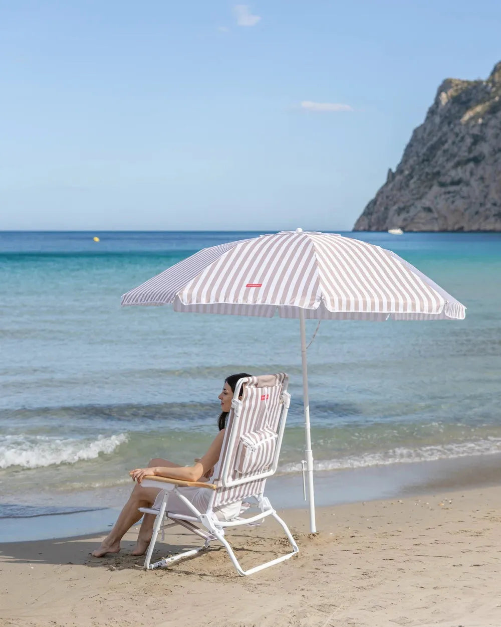 Sombrilla de playa compacta premium – SOLIS
