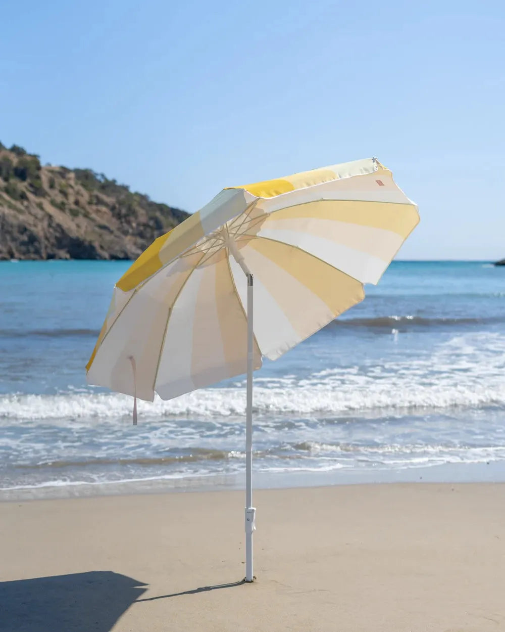 Sombrilla de playa compacta premium – GROOVIE