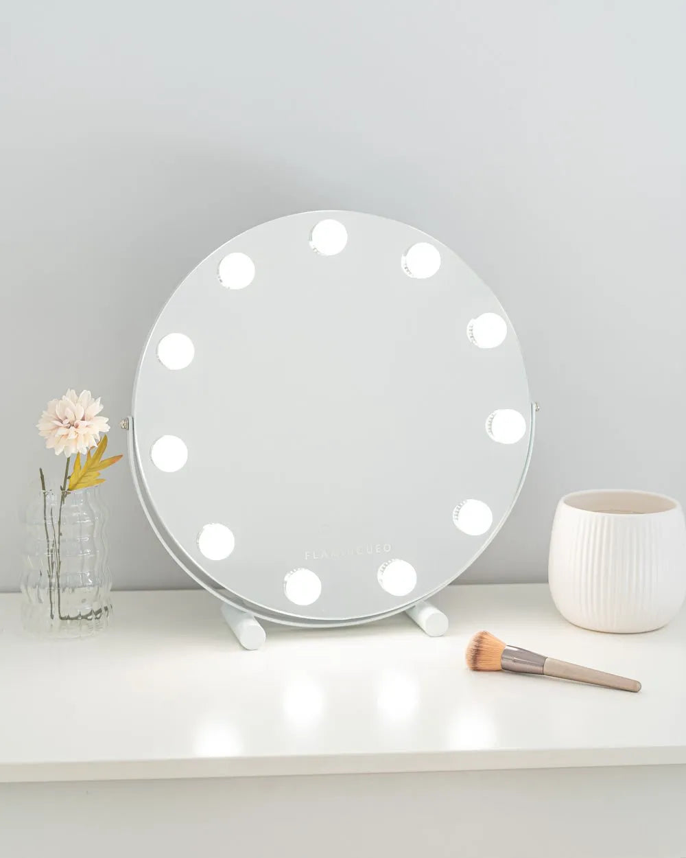 Kreisförmiger LED-Lichtspiegel - JASMINE - Flamingueo