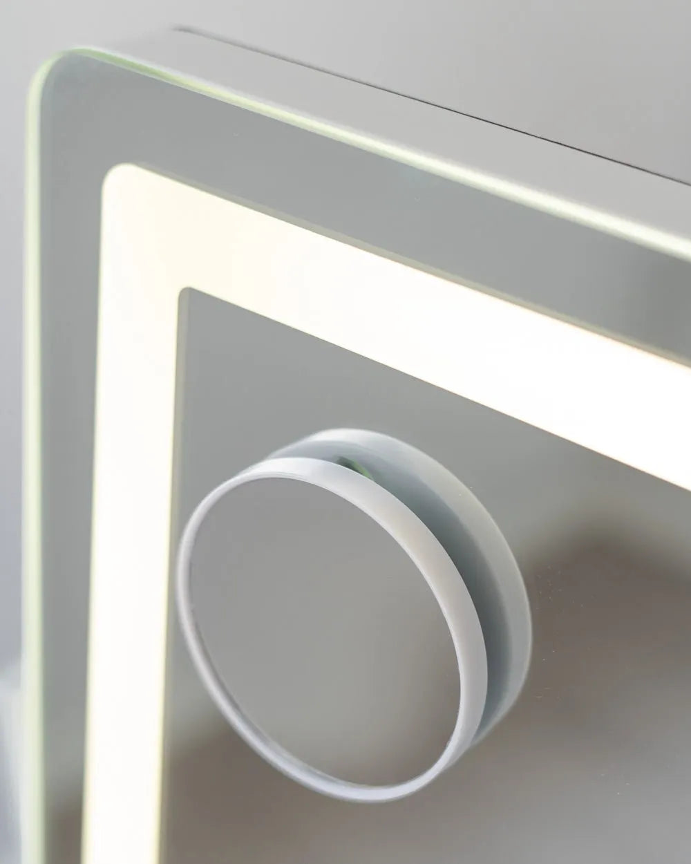 Espejo maquillaje con luz LED - BLAIR - Flamingueo