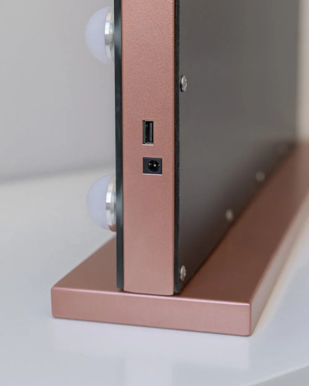 Espejo maquillaje con luz LED - KIM - Flamingueo