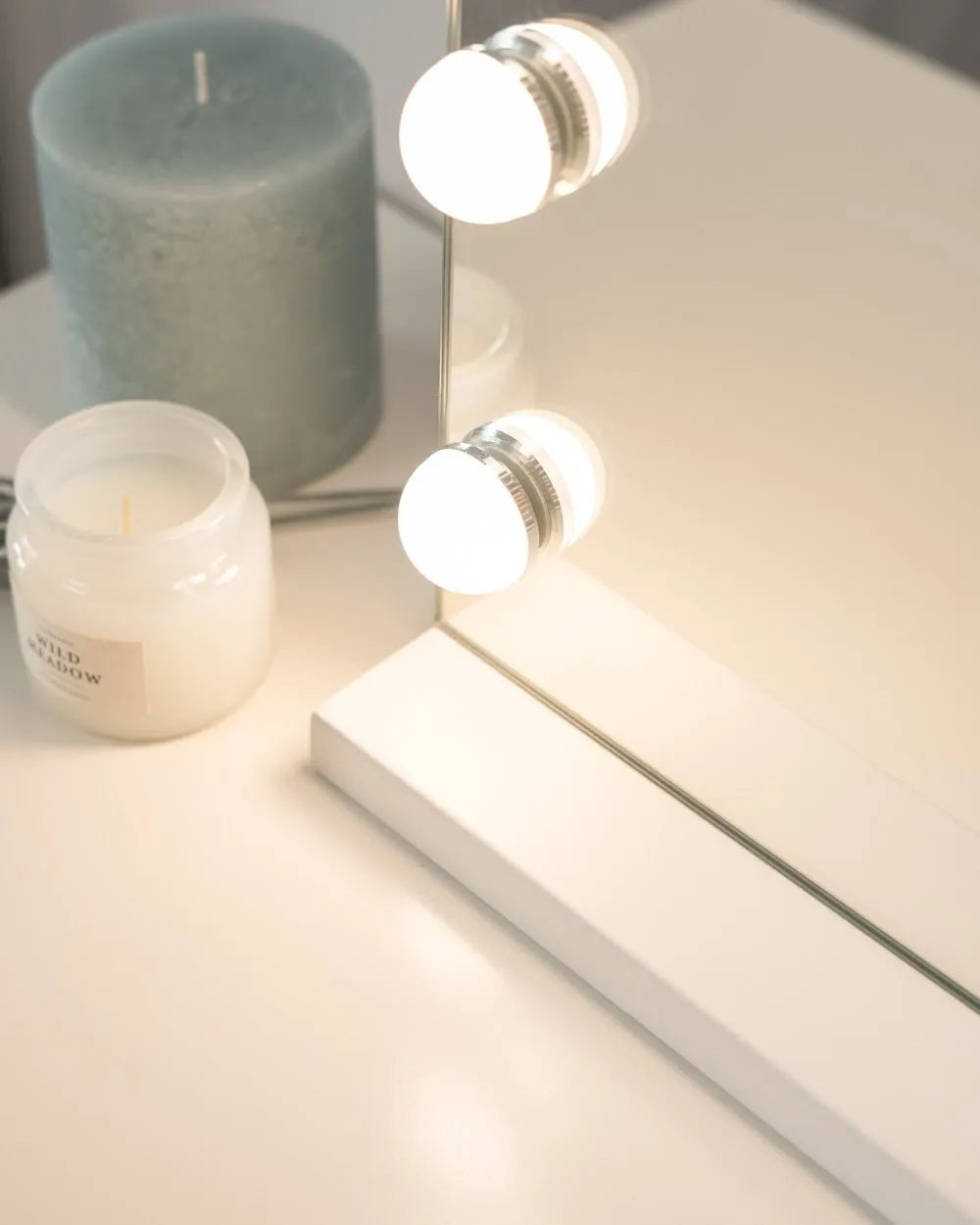 Espejo maquillaje con luz LED - KIM - Flamingueo
