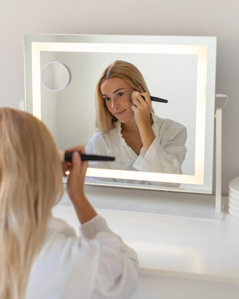 Espejo maquillaje con luz LED - SOPHIE - Flamingueo