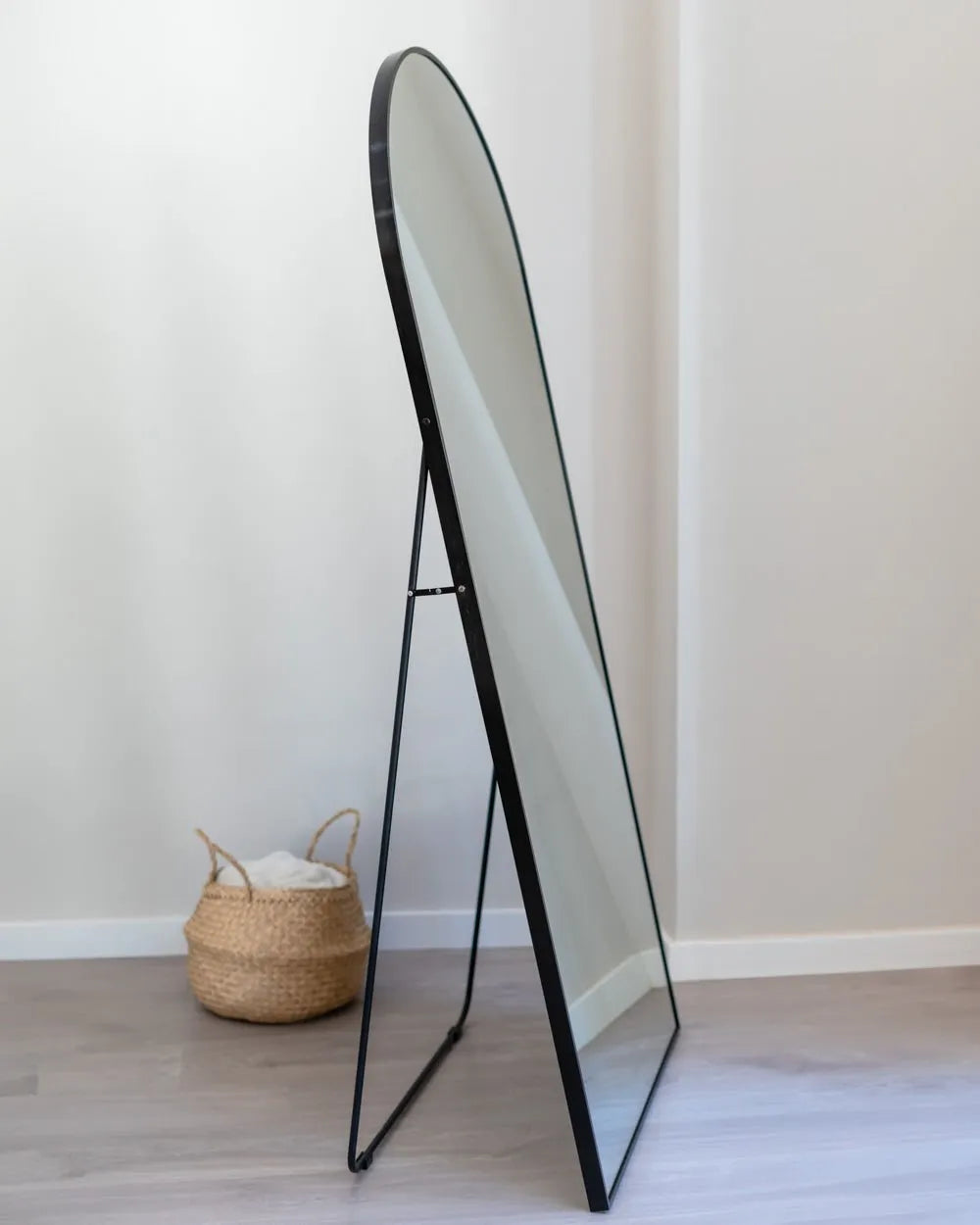 Miroir multipositions - Miroir sur pied ARIA - Flamingueo