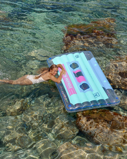 Flotador Gigante Cassette - ELVIS - Flamingueo