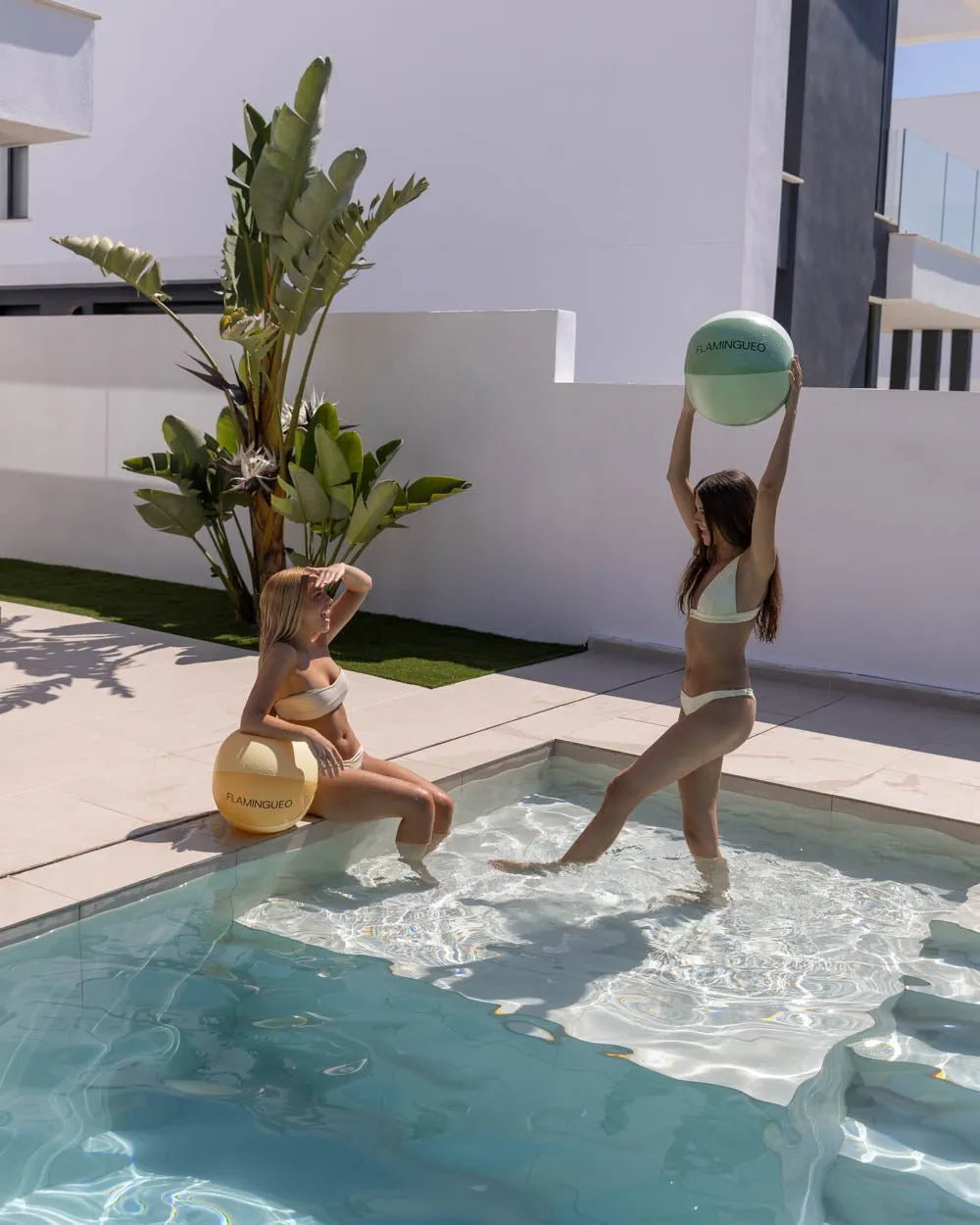 Flotador pelota verde - RIVA - Flamingueo