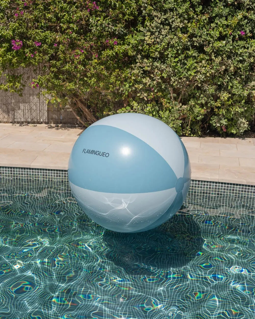 Flotador pelota XL azul - MENTA - Flamingueo